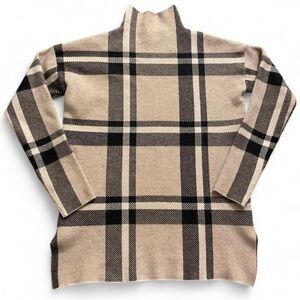 Max Studio Tan and Black Plaid Sweater